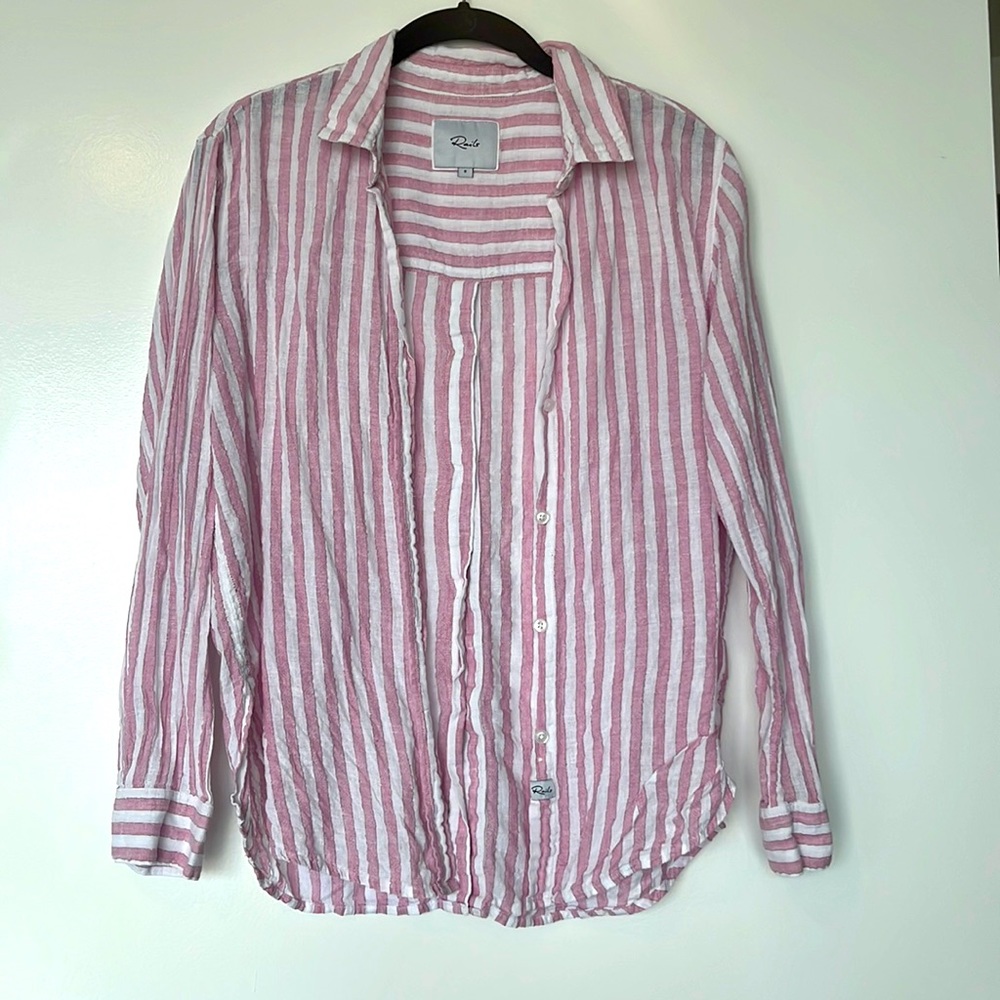 Rails Linen Button Down Top Small